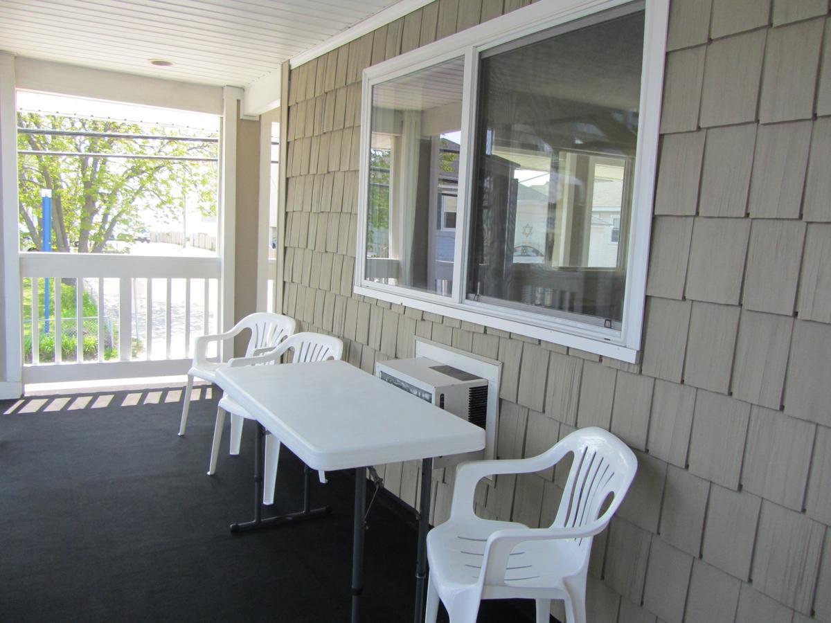 Green Dolphin Motel Old Orchard Beach Exterior photo